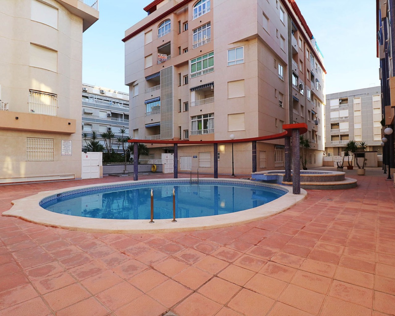 Apartamento / piso - Alquiler a largo plazo - Guardamar del Segura - 0038