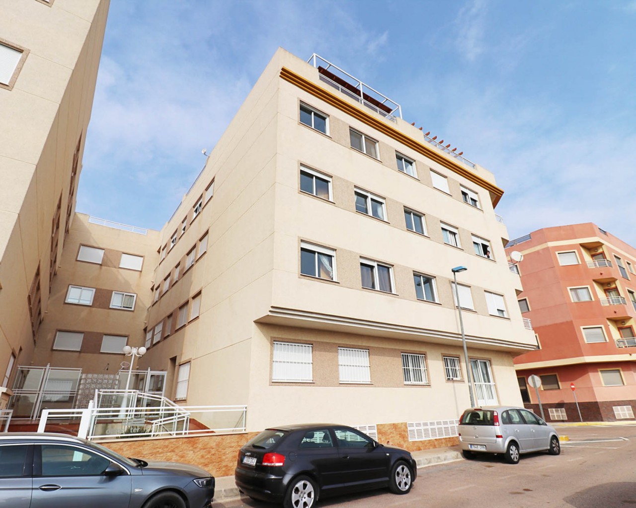 Apartamento / piso - Segunda mano - Formentera del Segura - 0694