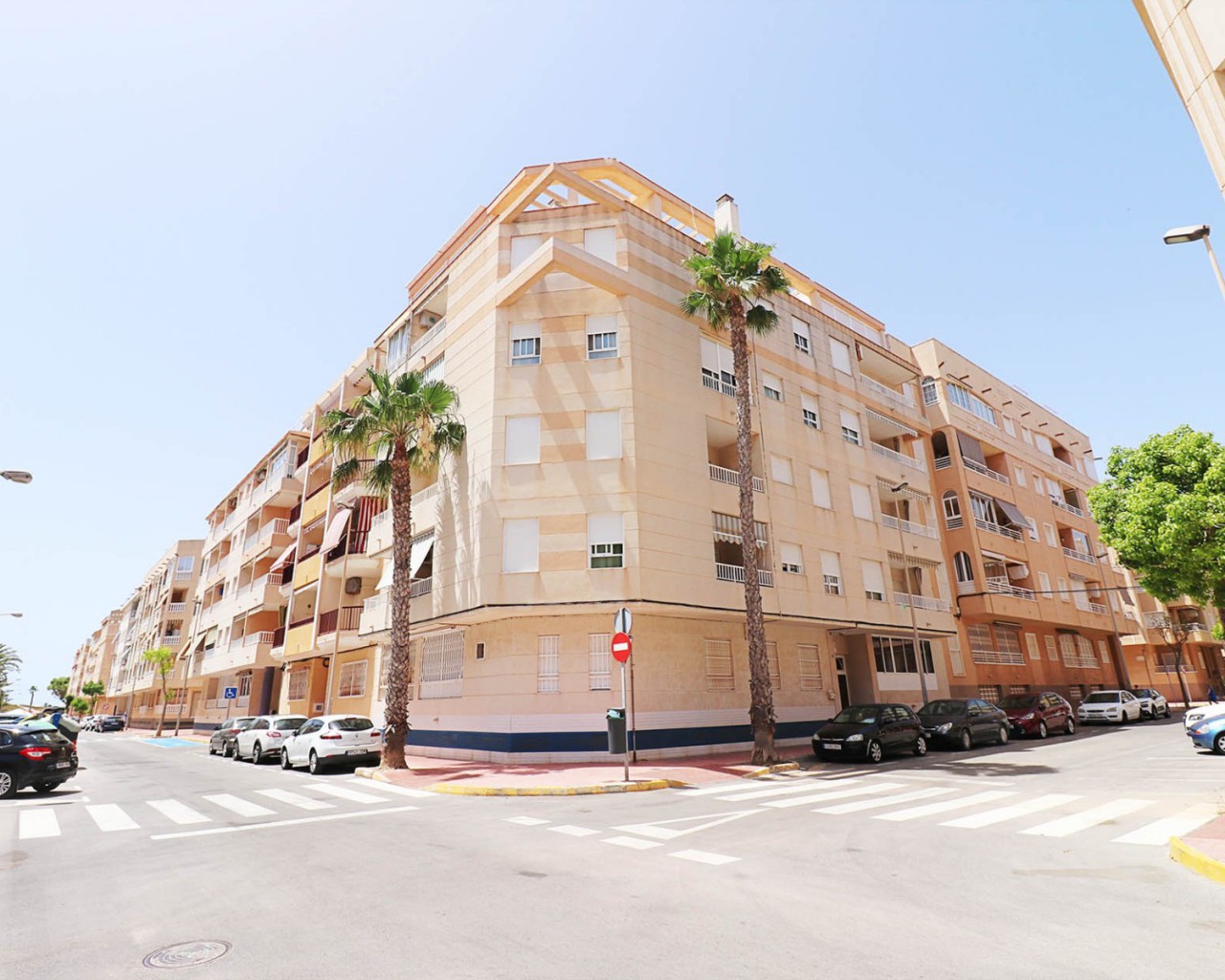 Appartement / flat - Lang termijn verhuur - Guardamar del Segura - 0905