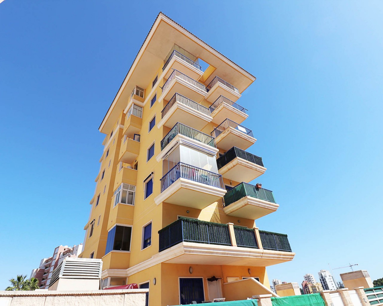 Appartement / flat - Lang termijn verhuur - Guardamar del Segura - 1086