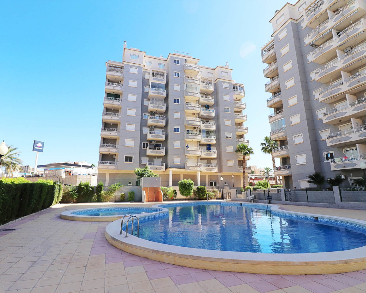 Apartamento / piso - Alquiler a largo plazo - Guardamar del Segura - 0063
