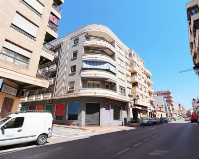 Apartamento / piso - Alquiler a largo plazo - Guardamar del Segura - Centro