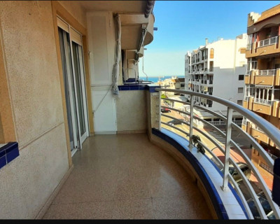 Apartamento / piso - Alquiler a largo plazo - Guardamar del Segura - Mercadona