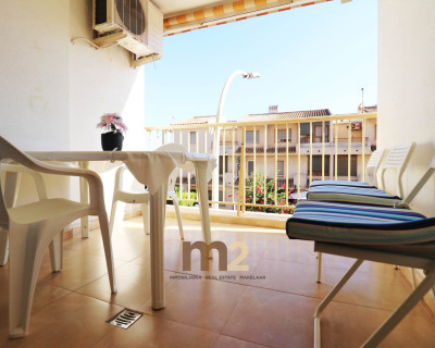 Apartamento / piso - Alquiler a largo plazo - Guardamar del Segura - Plaza Porticada