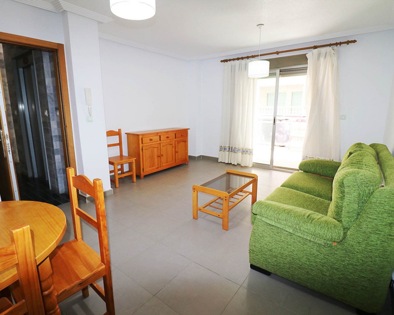 Apartment / flat - Sale - Guardamar del Segura - 0954