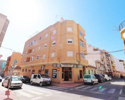 Apartment / flat - Sale - Guardamar del Segura - Centre