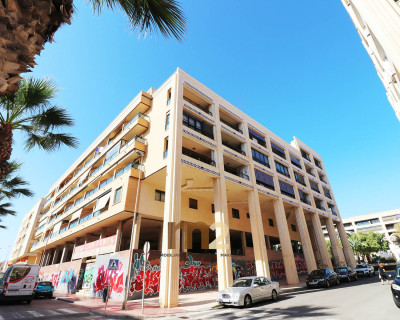 Apartment / flat - Sale - Guardamar del Segura - Plaza Porticada