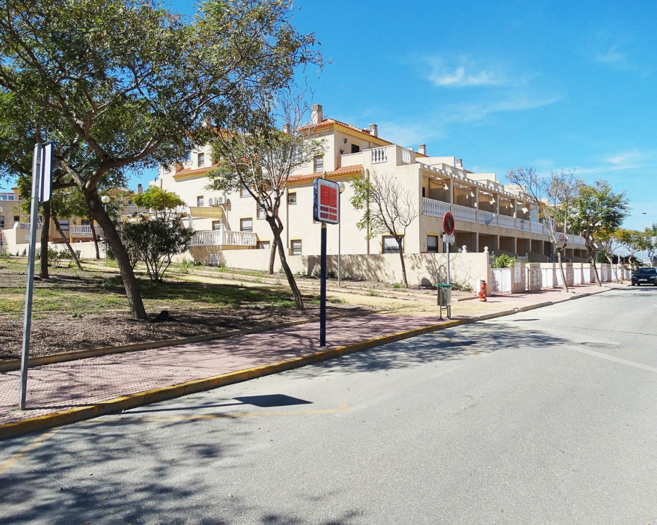 Bungalow · Alquiler a largo plazo · Guardamar del Segura · Urb. Los Estaños