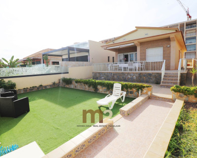 Chalet - Alquiler a largo plazo - Guardamar del Segura - Guardamar Playa