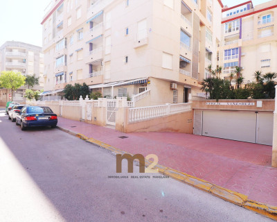 Garage - Sale - Guardamar del Segura - Mercadona