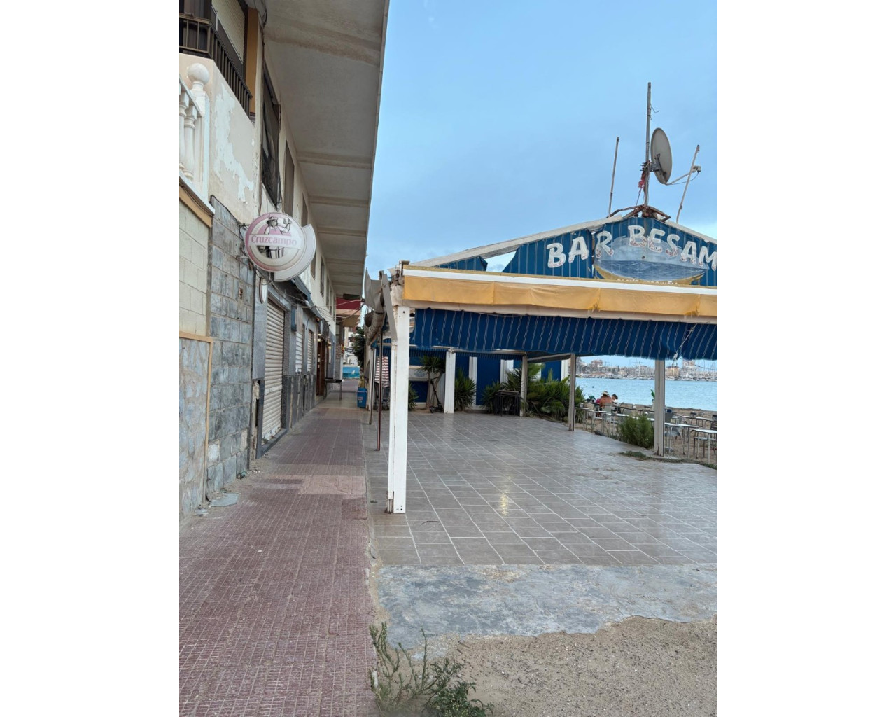 Local comercial · Alquiler a largo plazo · Torrevieja · El Acequión - Los Náufragos
