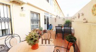 Segunda mano - Bungalow - Guardamar del Segura - Urb. Los Estaños