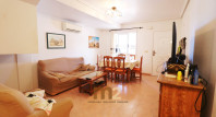 Segunda mano - Bungalow - Guardamar del Segura - Urb. Los Estaños