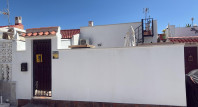 Segunda mano - Casa - Torrevieja - La Siesta - El Salado -  Torreta