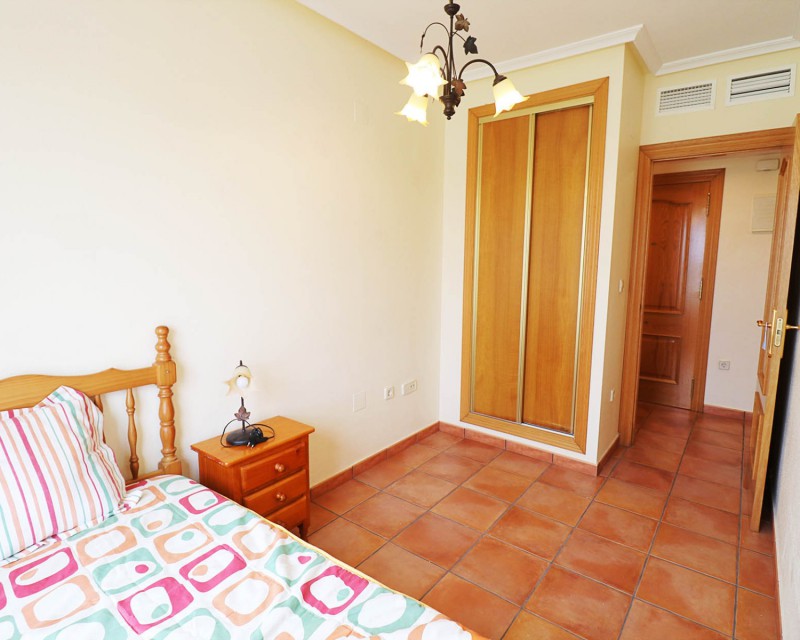Alquiler a largo plazo - Apartamento / piso - Guardamar del Segura - Puerto