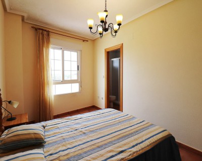 Alquiler a largo plazo - Apartamento / piso - Guardamar del Segura - Puerto
