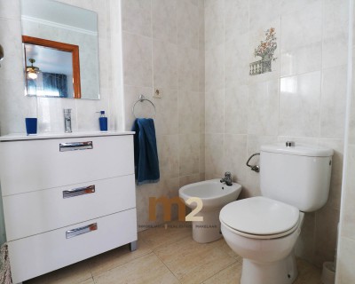 Segunda mano - Apartamento / piso - Guardamar del Segura - Mercadona