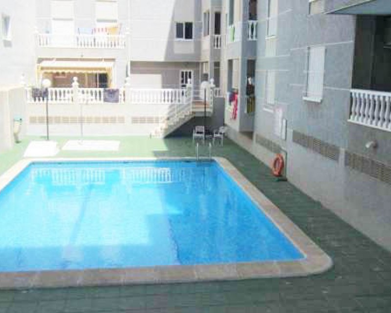 Segunda mano - Apartamento / piso - Guardamar del Segura - Mercadona
