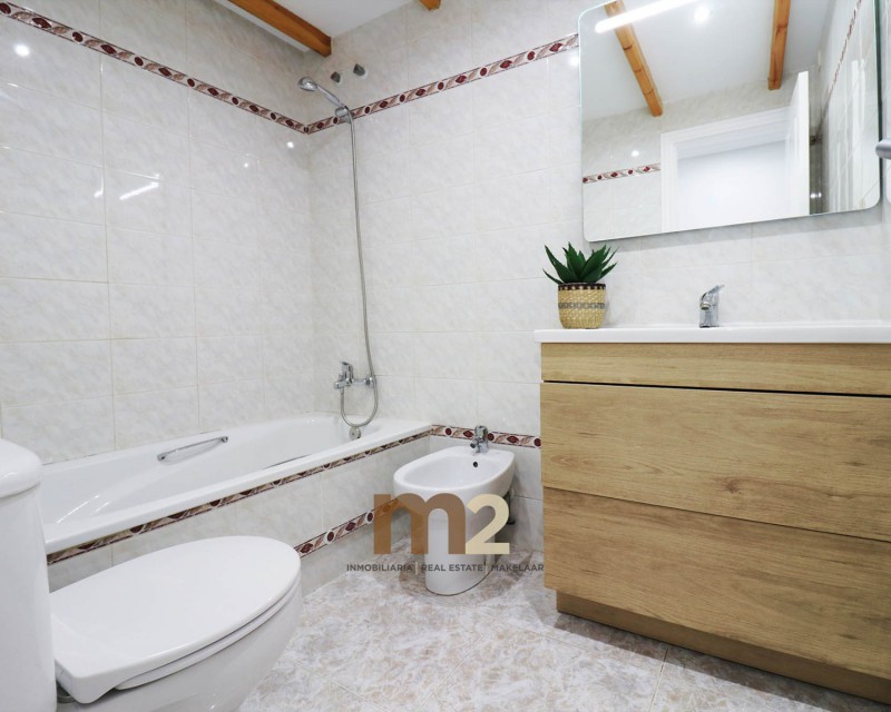 Segunda mano - Apartamento / piso - Guardamar del Segura - Plaza Porticada