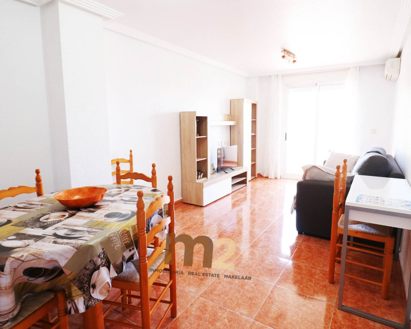 Alquiler a largo plazo - Apartamento / piso - Guardamar del Segura - Mercadona