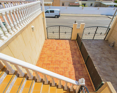 Sale - Chalet - Guardamar del Segura - Urb. El Raso