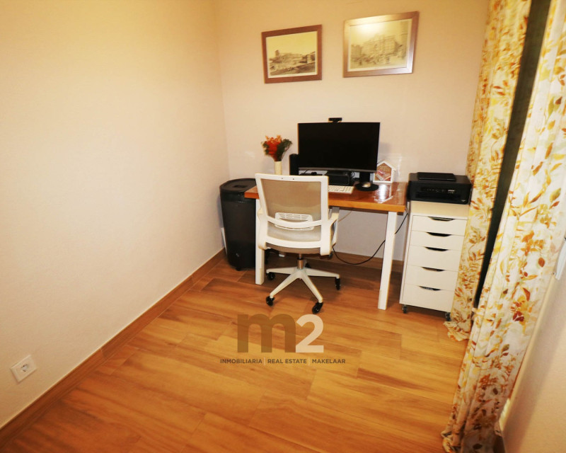 Sale - Apartment / flat - Guardamar del Segura - Centre