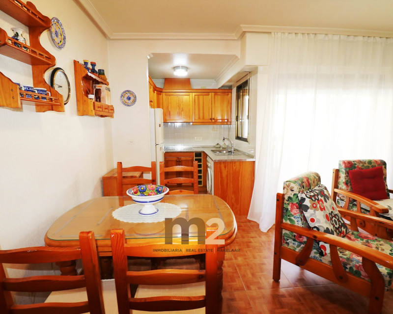 Lang termijn verhuur - Appartement / flat - Guardamar del Segura - Mercadona