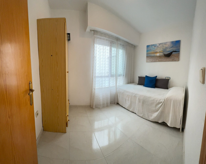 Sale - Apartment / flat - Guardamar del Segura - Plaza Porticada