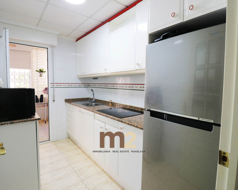 Alquiler a largo plazo - Apartamento / piso - Guardamar del Segura - Mercadona