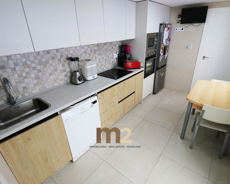 Sale - House  - Guardamar del Segura - Mercadona