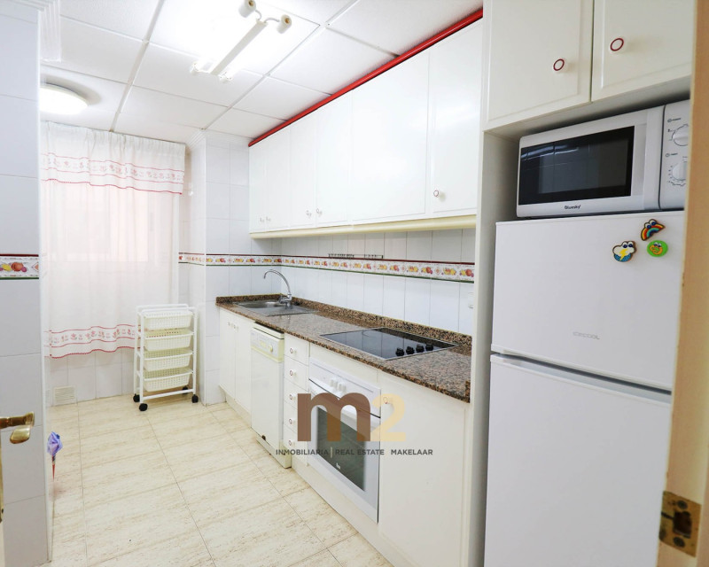 Lang termijn verhuur - Appartement / flat - Guardamar del Segura - Mercadona