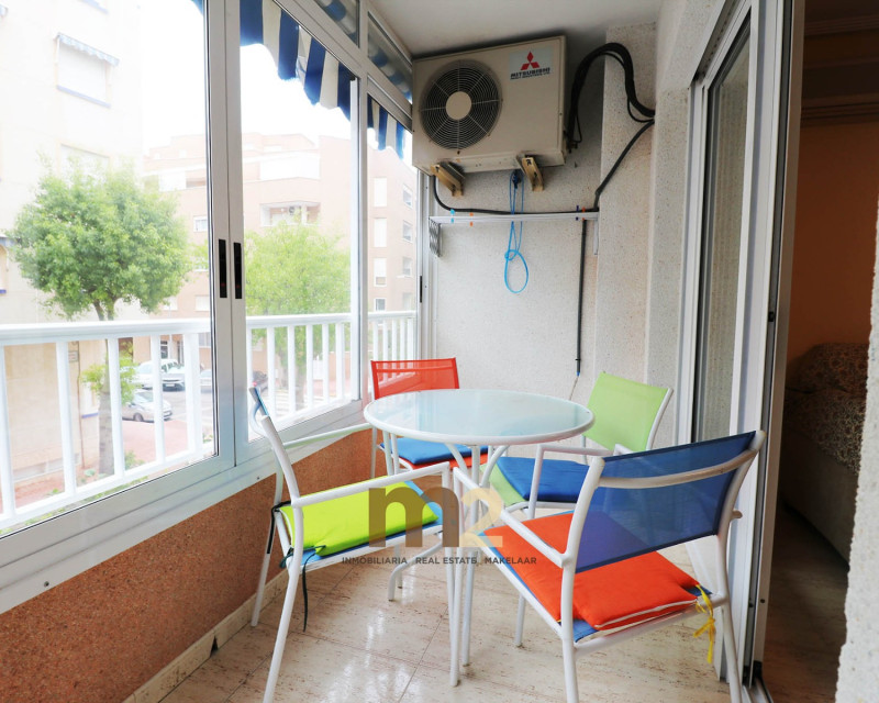 Alquiler a largo plazo - Apartamento / piso - Guardamar del Segura - Mercadona