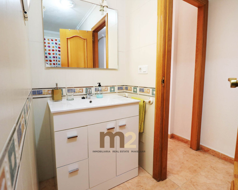 Alquiler a largo plazo - Apartamento / piso - Guardamar del Segura - Mercadona