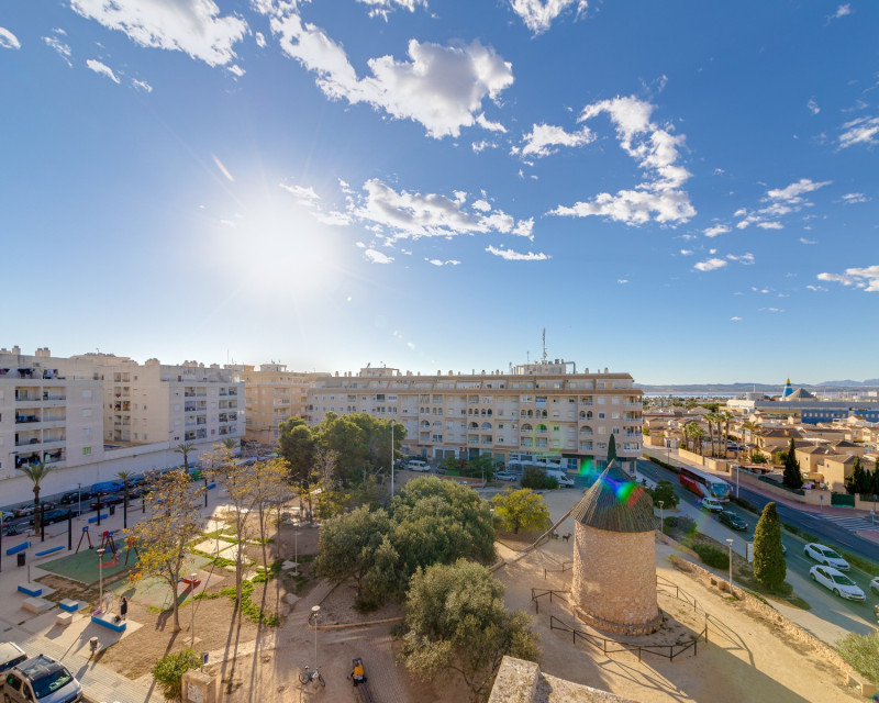 Segunda mano - Apartamento / piso - Torrevieja - Centro