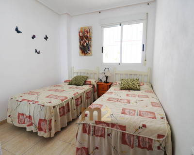 Lang termijn verhuur - Appartement / flat - Guardamar del Segura - Mercadona
