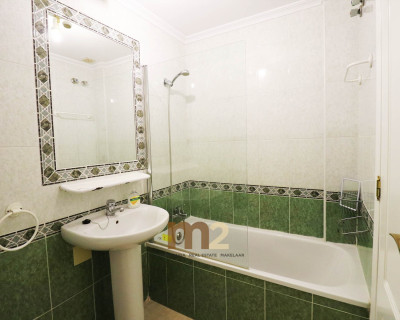 Lang termijn verhuur - Appartement / flat - Guardamar del Segura - Mercadona