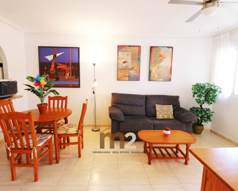 Lang termijn verhuur - Appartement / flat - Guardamar del Segura - Mercadona