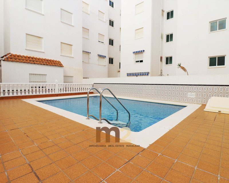 Lang termijn verhuur - Appartement / flat - Guardamar del Segura - Mercadona