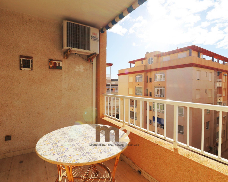 Alquiler a largo plazo - Apartamento / piso - Guardamar del Segura - Mercadona