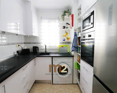 Segunda mano - Apartamento / piso - Guardamar del Segura - Mercadona