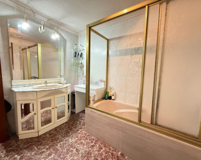 Segunda mano - Apartamento / piso - Guardamar del Segura - Centro