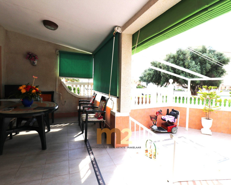 Segunda mano - Chalet - Guardamar del Segura - Guardamar Playa