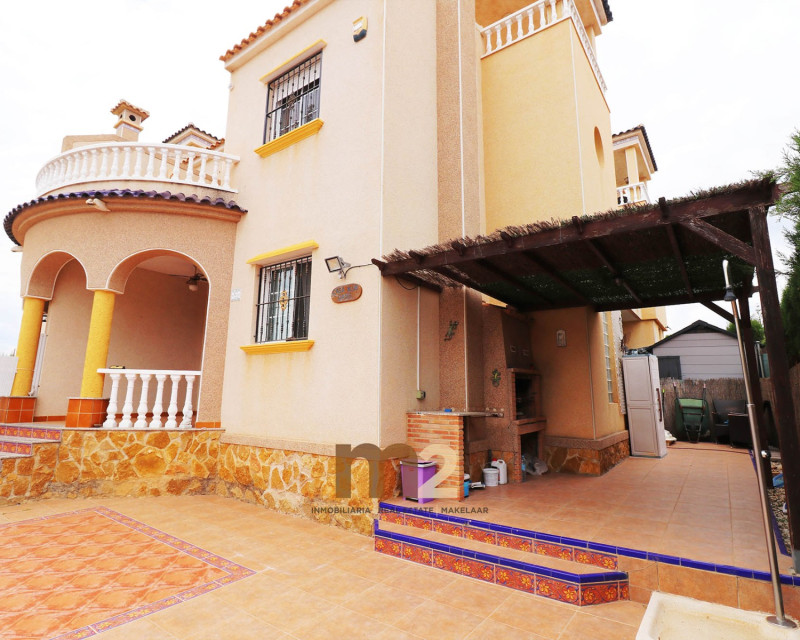 Segunda mano - Bungalow - Guardamar del Segura - Urb. El Raso