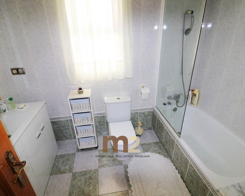 Long time Rental - Apartment / flat - Guardamar del Segura - Mercadona