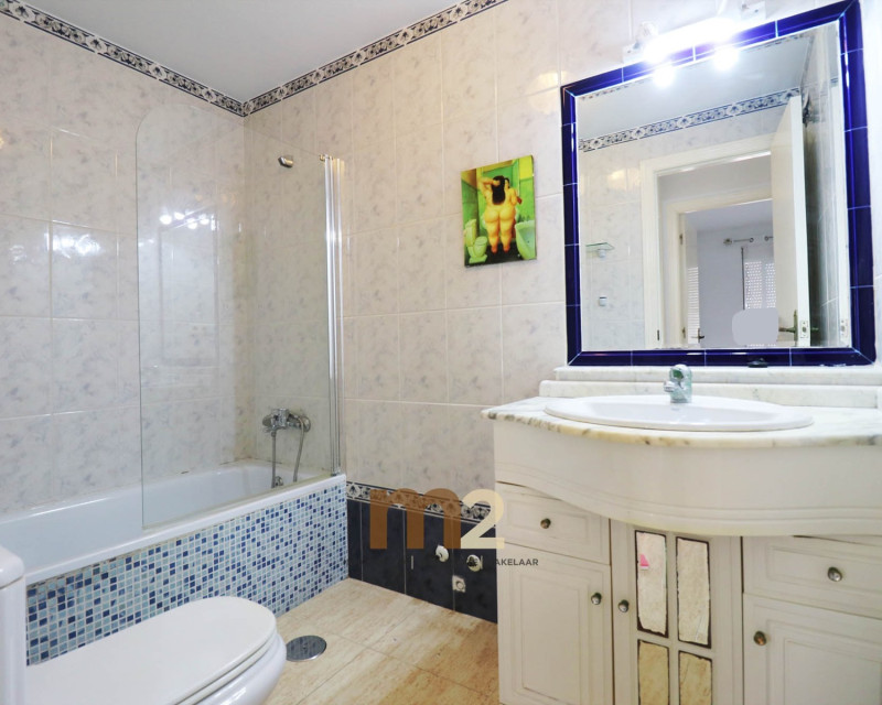 Long time Rental - Apartment / flat - Guardamar del Segura - Mercadona
