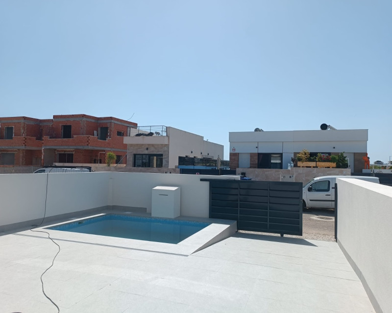 New Build - Chalet - Daya Nueva