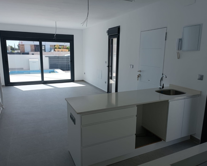 New Build - Chalet - Daya Nueva