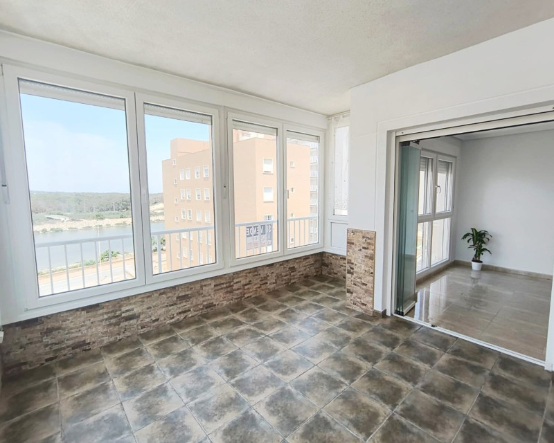 Segunda mano - Apartamento / piso - Guardamar del Segura - Puerto
