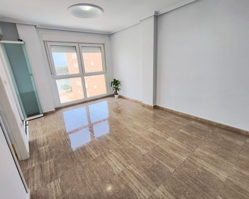 Segunda mano - Apartamento / piso - Guardamar del Segura - Puerto