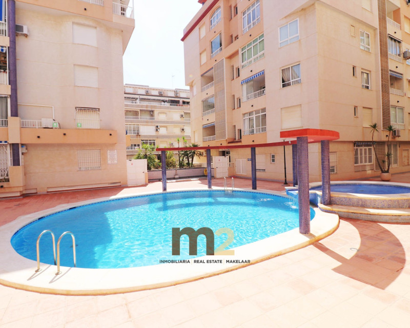 Alquiler a largo plazo - Apartamento / piso - Guardamar del Segura - Mercadona